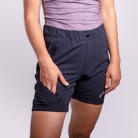 GENIA SHORTS ladie's outdoor shorts black