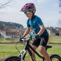 VENTO SHORTS dětské cysklistické kraťasy černá